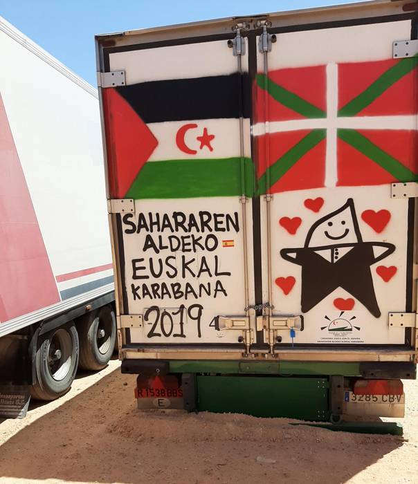 Kamioikada bat elkartasun, Saharako errefuxiatuen kanpamentuetara