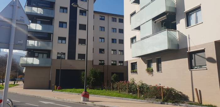 Aurki hasiko dituzte autismoa duten pertsonentzako eguneko zentroa eta logelak egokitzeko lanak