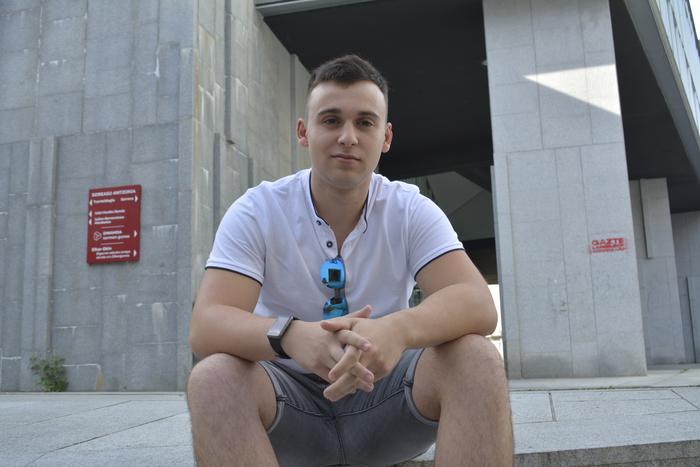 Jon Alonso: "12 eta 16 urte artekoen %40k jasan du ziberjazarpenen bat"