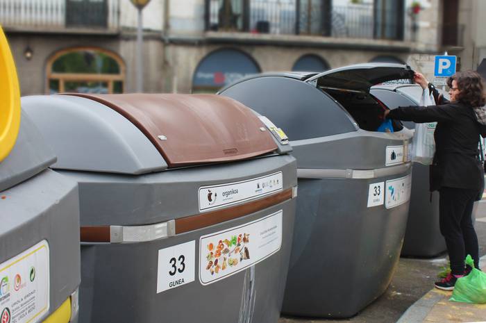 Birziklapen datuak ezbaian
