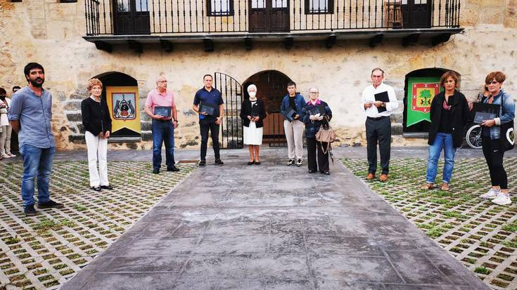 Gerra garaian herritik bota zituzten emakumeei aitortza, 85 urte eta gero