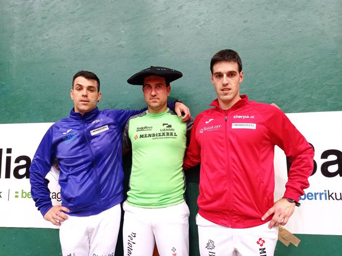 Mikel Larrañagak Gipuzkoako txapela jantzi du