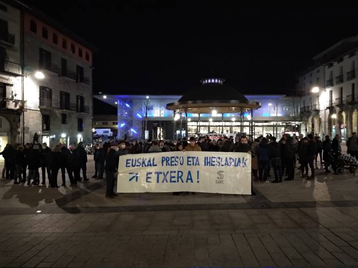 Bihar ez da hileko azken ostiraleko elkarretaratzerik izango